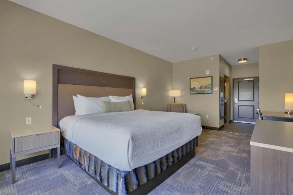 Best Western Plus Executive Residency Fillmore Inn image 10