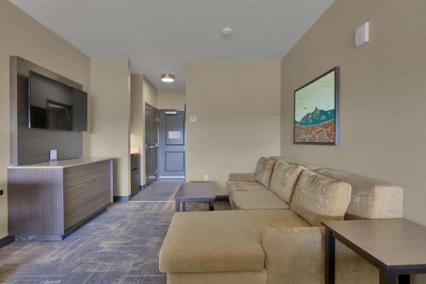 Best Western Plus Executive Residency Fillmore Inn image 16