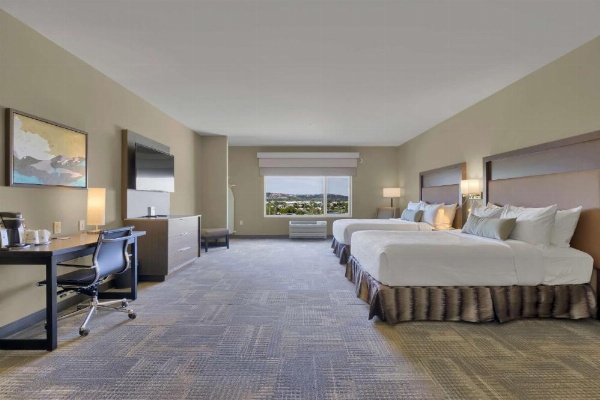 Best Western Plus Executive Residency Fillmore Inn image 3